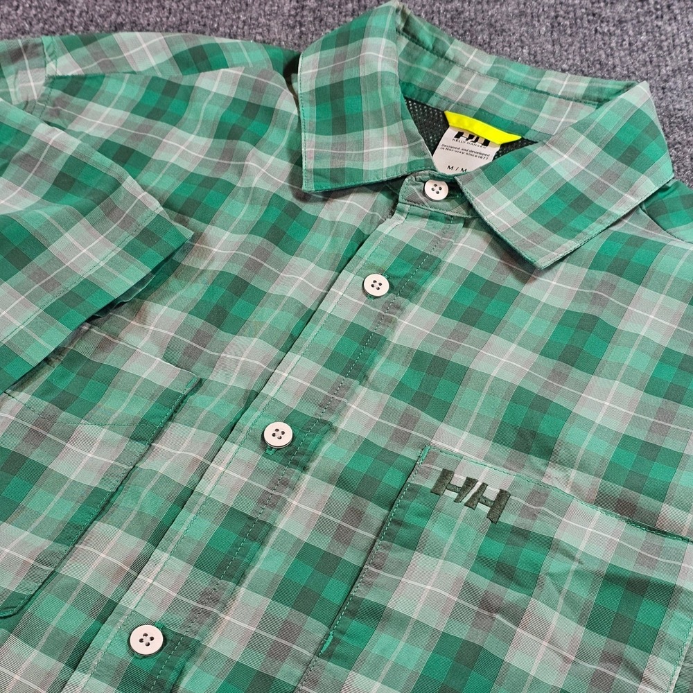 Helly Hansen Men Medium Green Plaid Short Sleeve Button Up Kirkwood Resort 62732